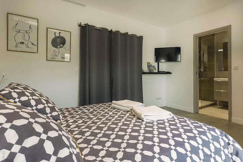Les Aromatiques - Terrasse & Parking Prive A Villeneuve Les Avignon - Proche Golf Academy Экстерьер фото